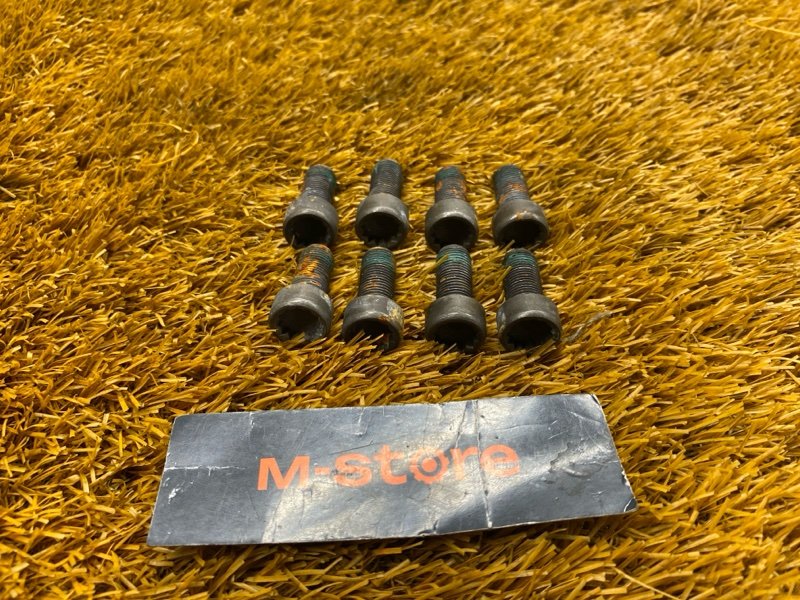 болт гидротрансформатора, 800 рублей, Красноярск