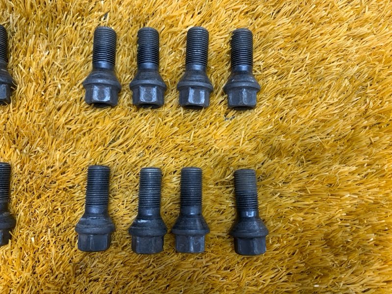 болт колесный, 1600 рублей, Красноярск