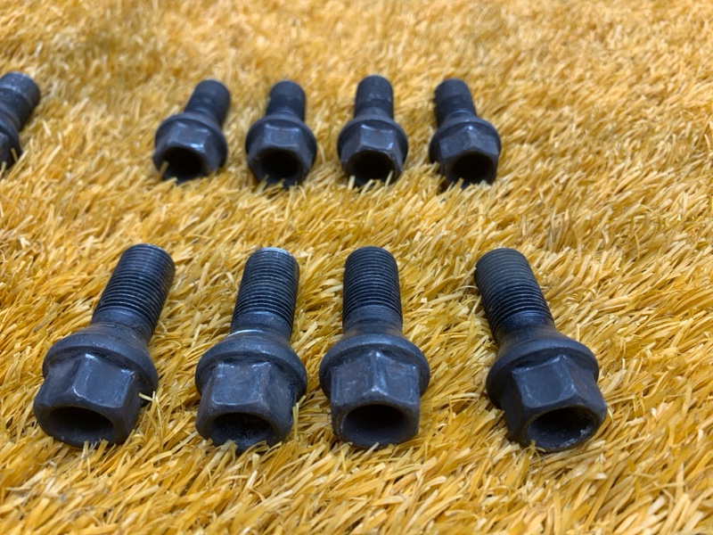 болт колесный, 1600 рублей, Красноярск