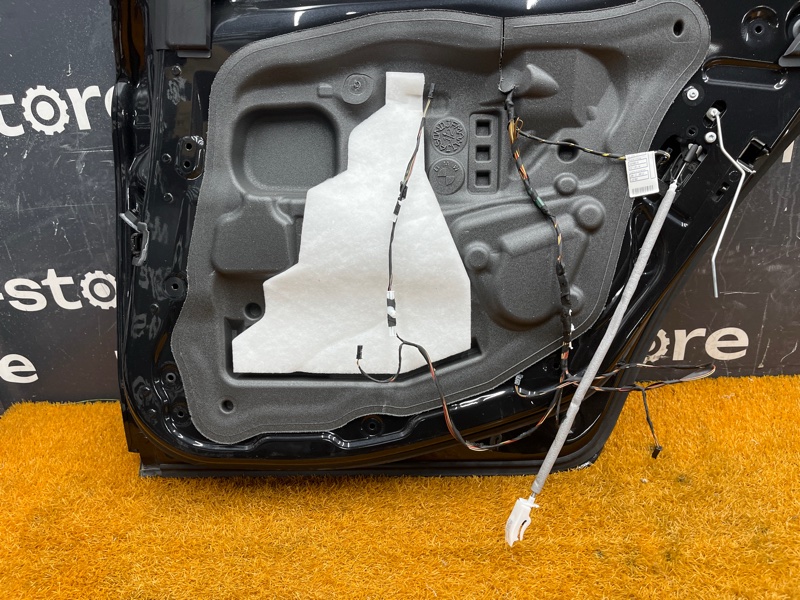 дверь, 10000 рублей, Красноярск