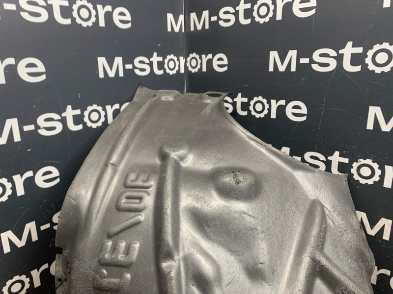 подкрылок, 1500 рублей, Красноярск