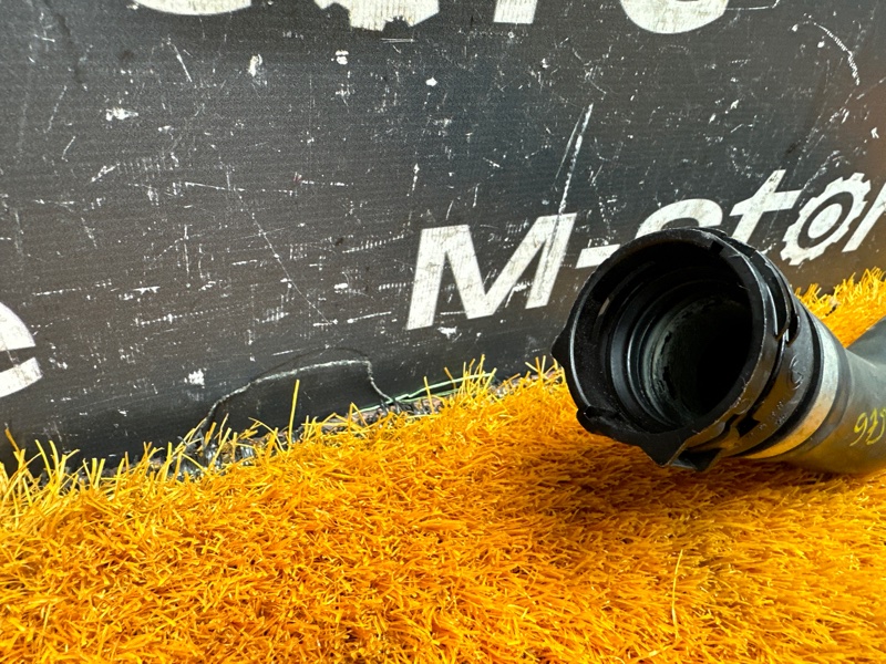 Патрубок системы охлаждения, 500 рублей, Красноярск