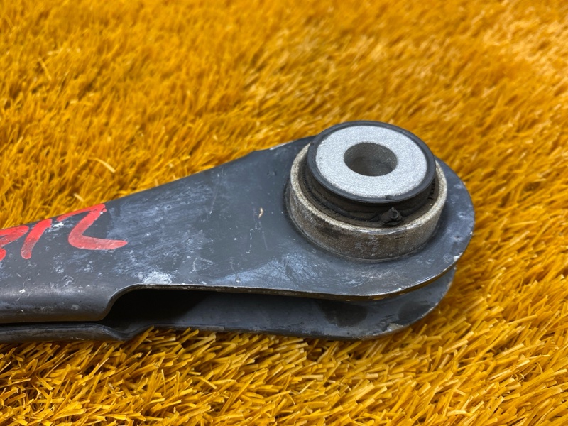 Рычаг подвески верхний, 500 рублей, Красноярск