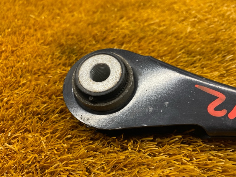 Рычаг подвески верхний, 500 рублей, Красноярск