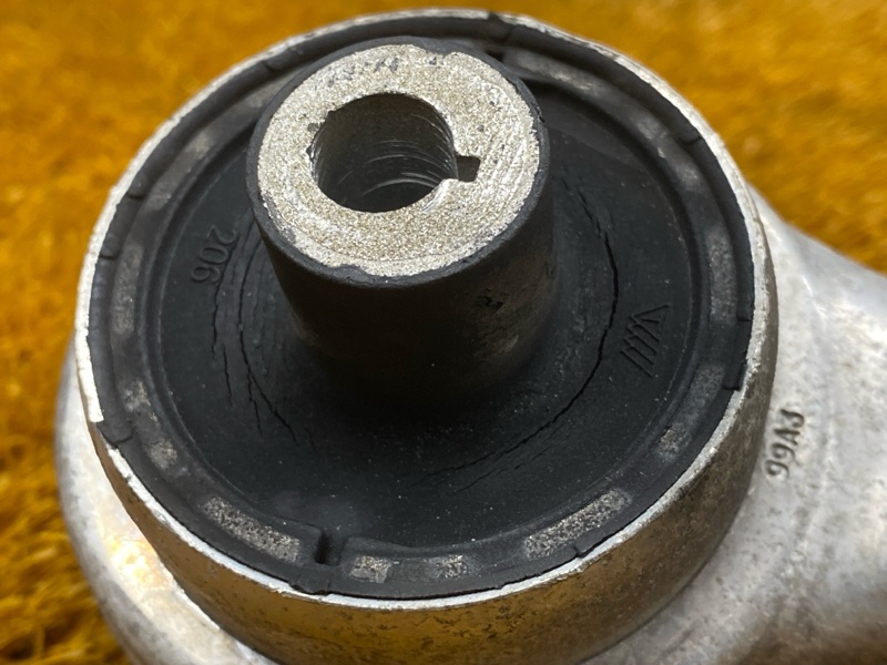 Рычаг подвески нижний, 2000 рублей, Красноярск