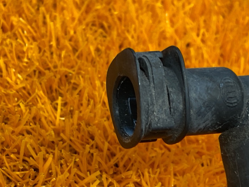 Шланг омывателя фар, 1000 рублей, Красноярск