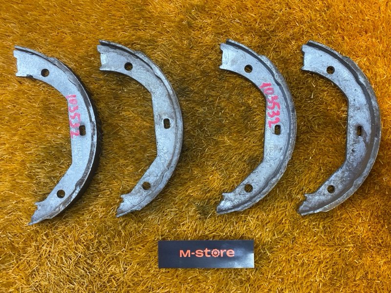 Колодки ручника, 1000 рублей, Красноярск