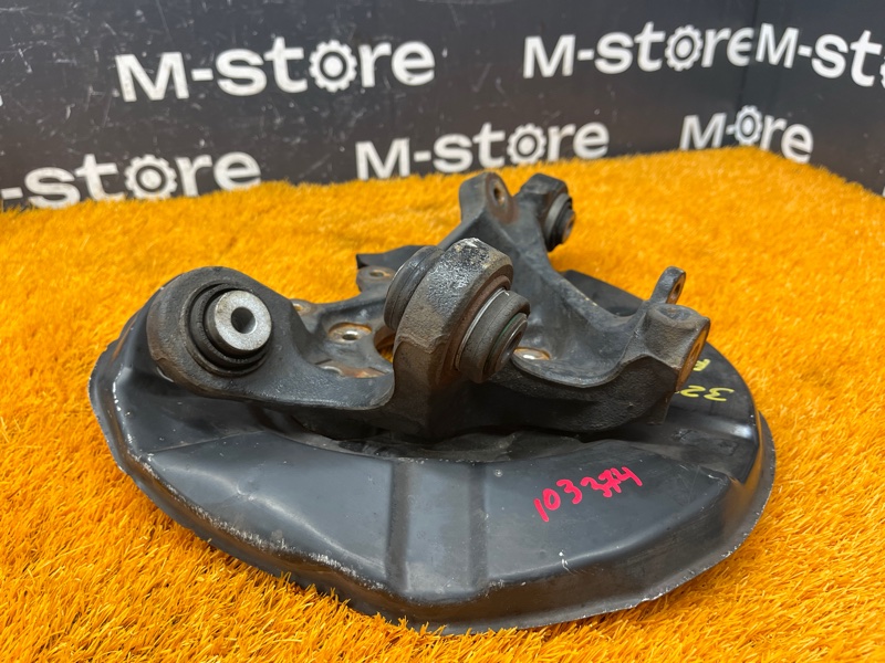 кулак поворотный, 1700 рублей, Красноярск