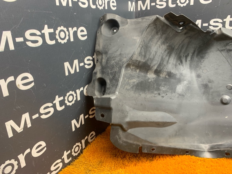 подкрылок, 1000 рублей, Красноярск