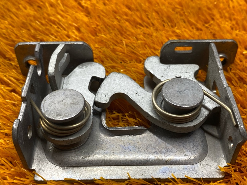 замок капота, 300 рублей, Красноярск