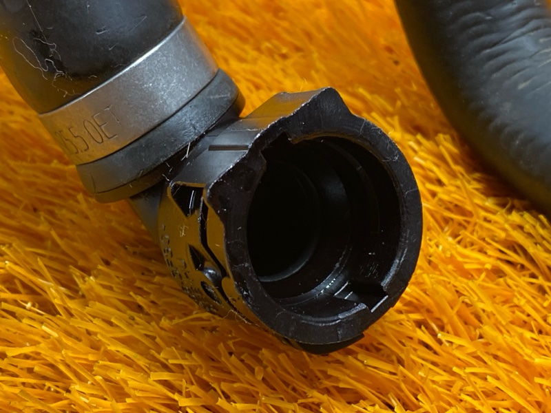 Патрубок системы охлаждения, 300 рублей, Красноярск