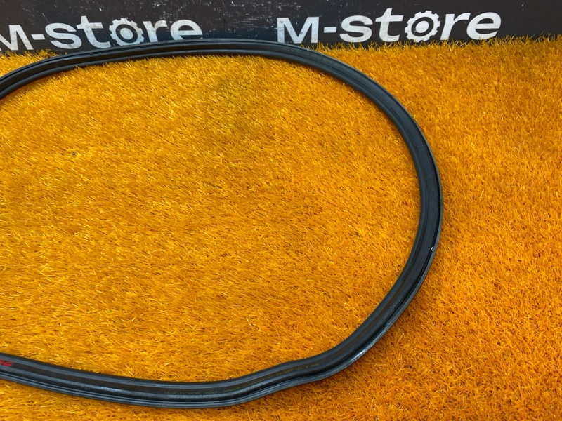 Уплотнитель капота, 1200 рублей, Красноярск
