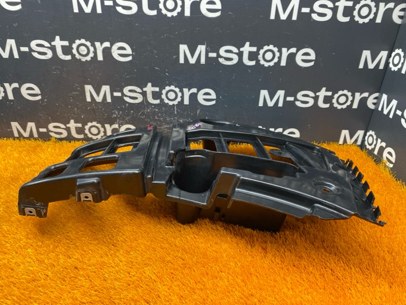 крепление бампера, 1000 рублей, Красноярск