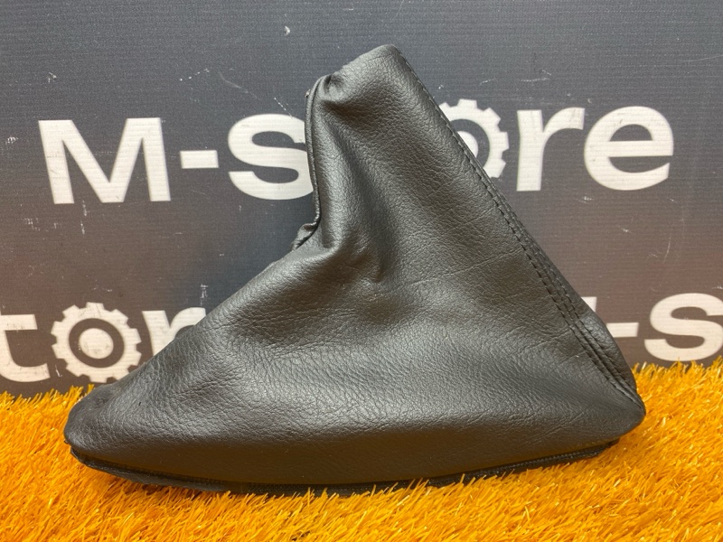 Кожух рычага стояночного тормоза, 870 рублей, Красноярск