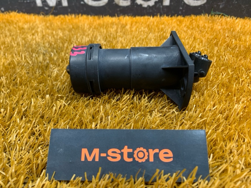 Форсунка омывателя фары, 1000 рублей, Красноярск