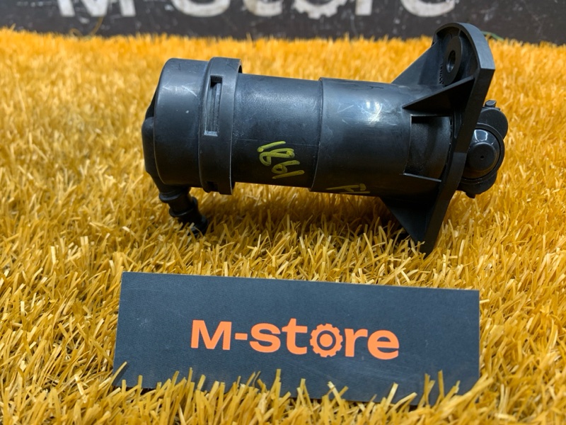 Форсунка омывателя фары, 1000 рублей, Красноярск