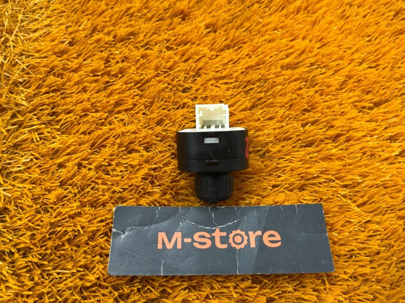 Кнопка регулировки зеркал, 300 рублей, Красноярск