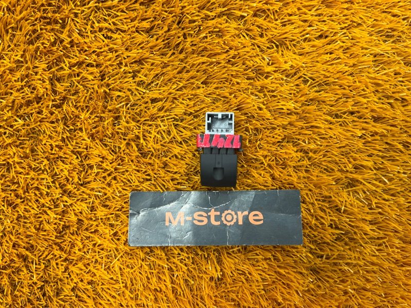 кнопка стеклоподъемника, 300 рублей, Красноярск