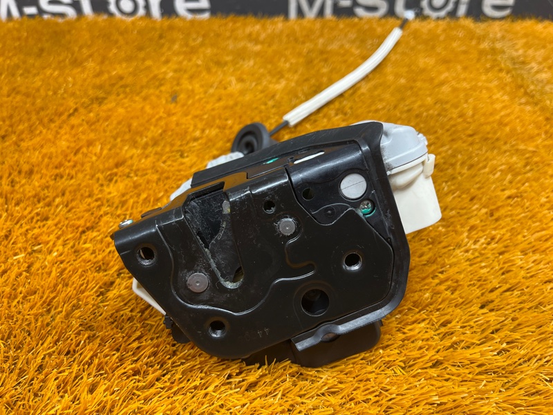 замок двери, 1000 рублей, Красноярск