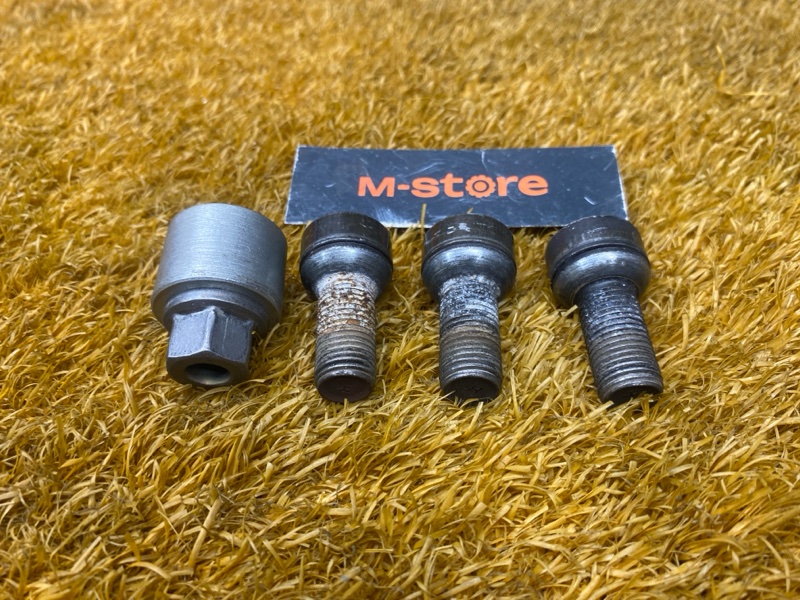 болт колесный(секретка), 1500 рублей, Красноярск