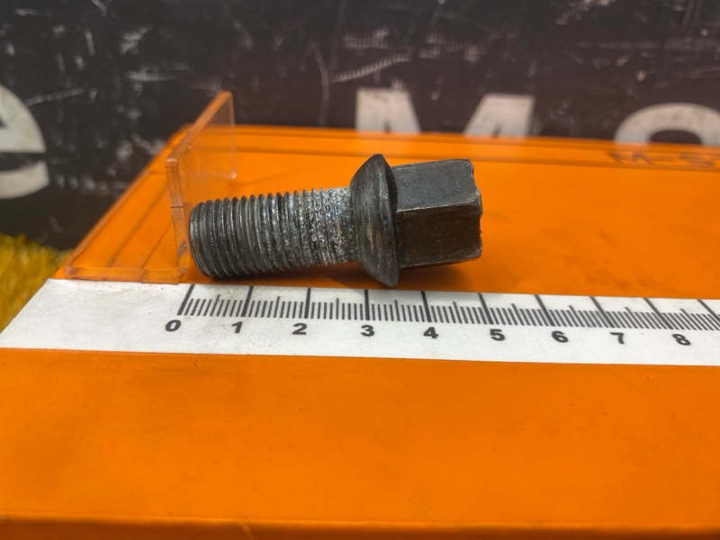 болт колесный, 1600 рублей, Красноярск