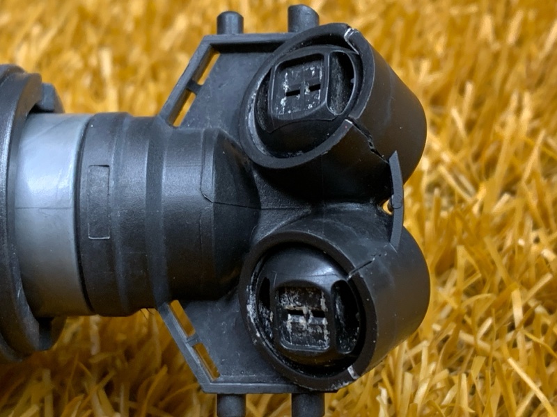 Форсунка омывателя фары, 500 рублей, Красноярск