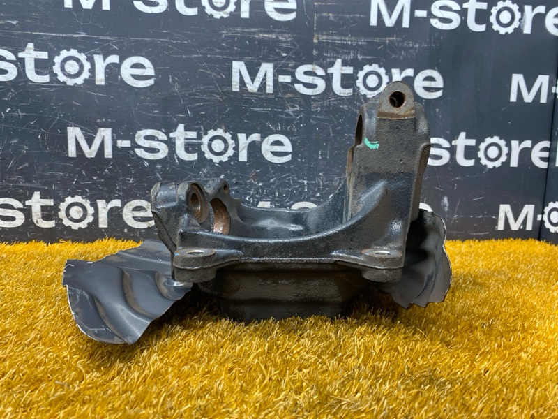 кулак поворотный, 2000 рублей, Красноярск