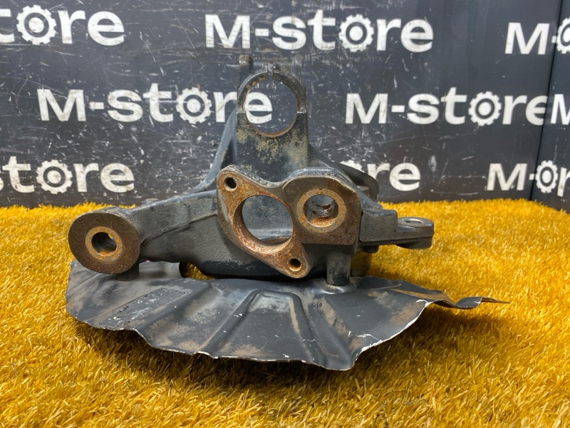 кулак поворотный, 2000 рублей, Красноярск