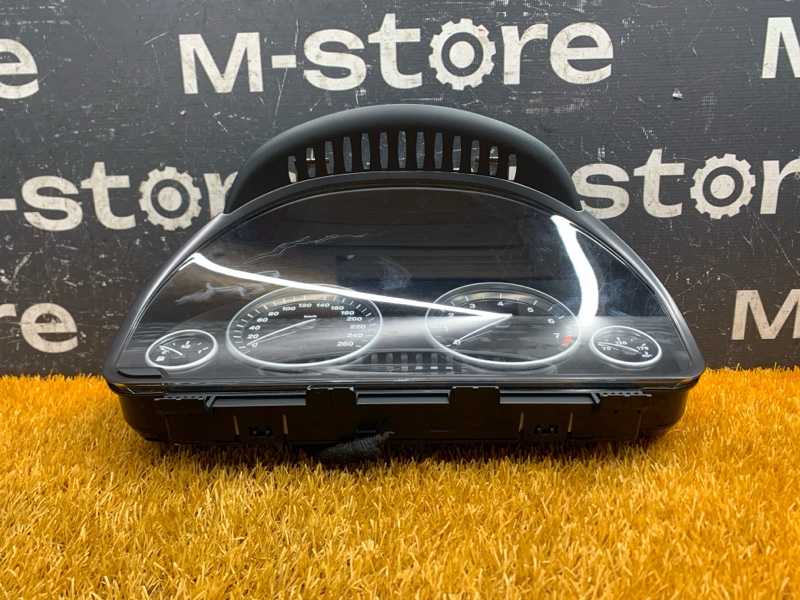 щиток приборов, 2000 рублей, Красноярск