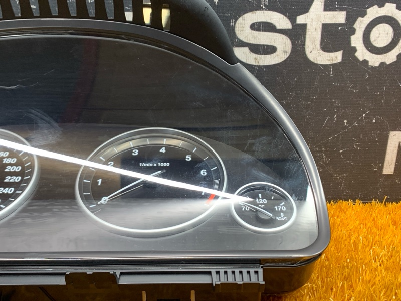 щиток приборов, 2000 рублей, Красноярск