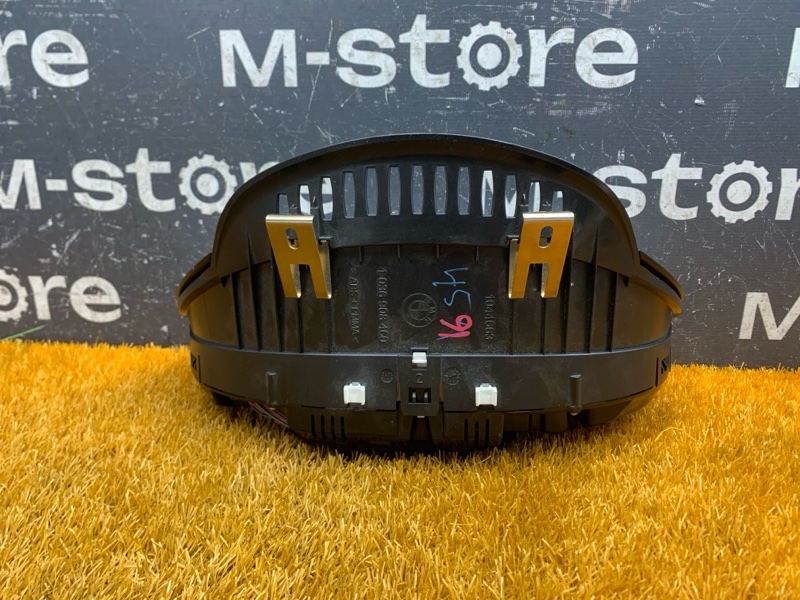 щиток приборов, 2000 рублей, Красноярск