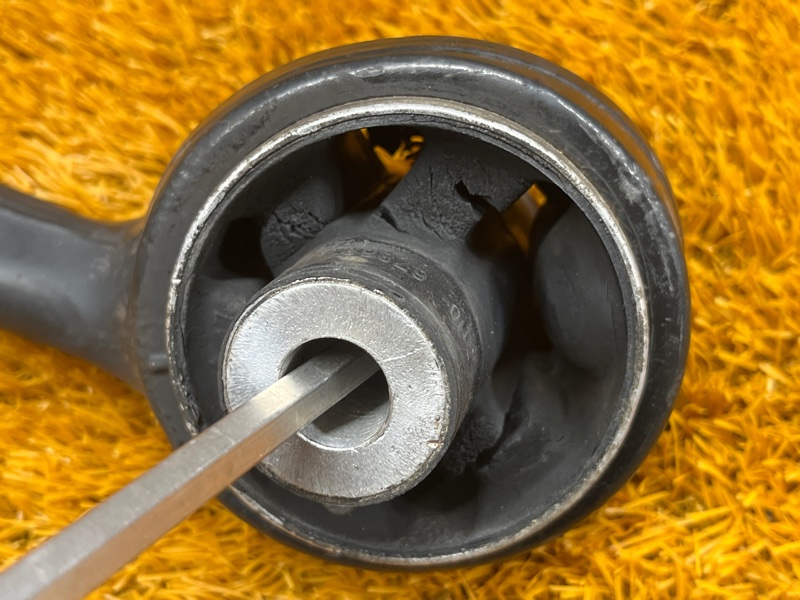 Рычаг подвески нижний, 1500 рублей, Красноярск