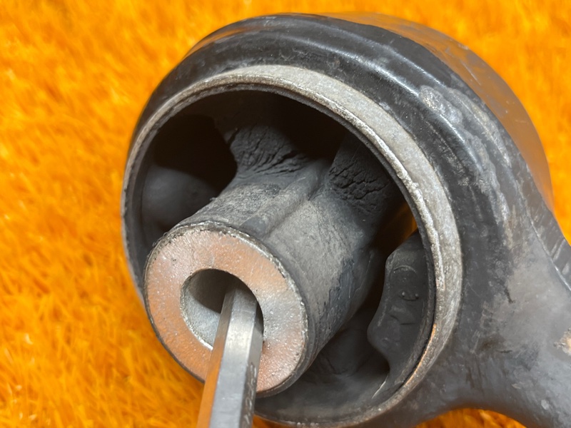 Рычаг подвески нижний, 1400 рублей, Красноярск