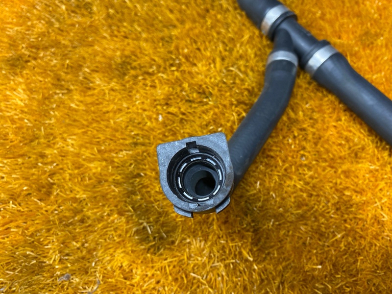 Патрубок системы охлаждения, 2000 рублей, Красноярск