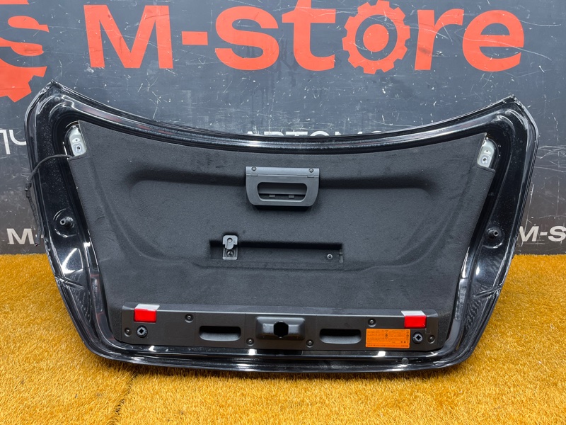 крышка багажника, 5000 рублей, Красноярск