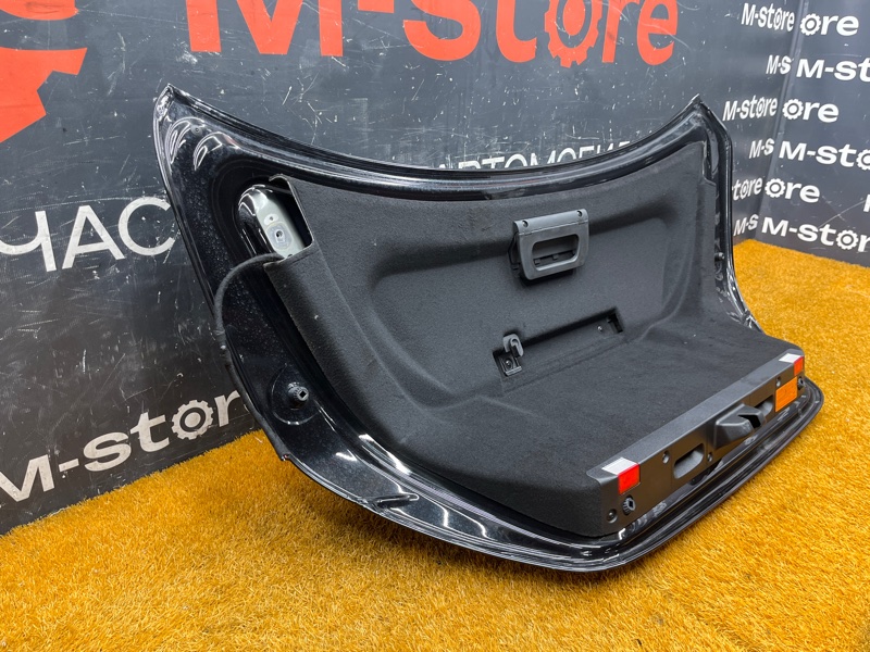 крышка багажника, 5000 рублей, Красноярск