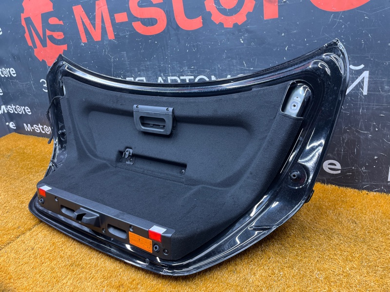 крышка багажника, 5000 рублей, Красноярск