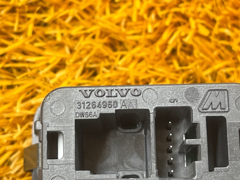 кнопка закрывания багажника, 1400 рублей, Красноярск
