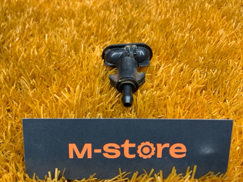 Форсунка омывателя фары, 1000 рублей, Красноярск