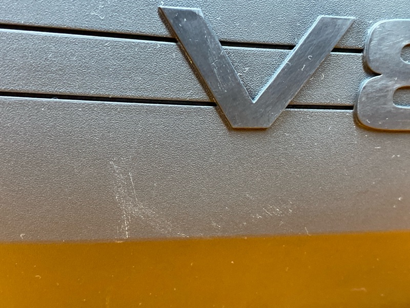 крышка двигателя, 2000 рублей, Красноярск