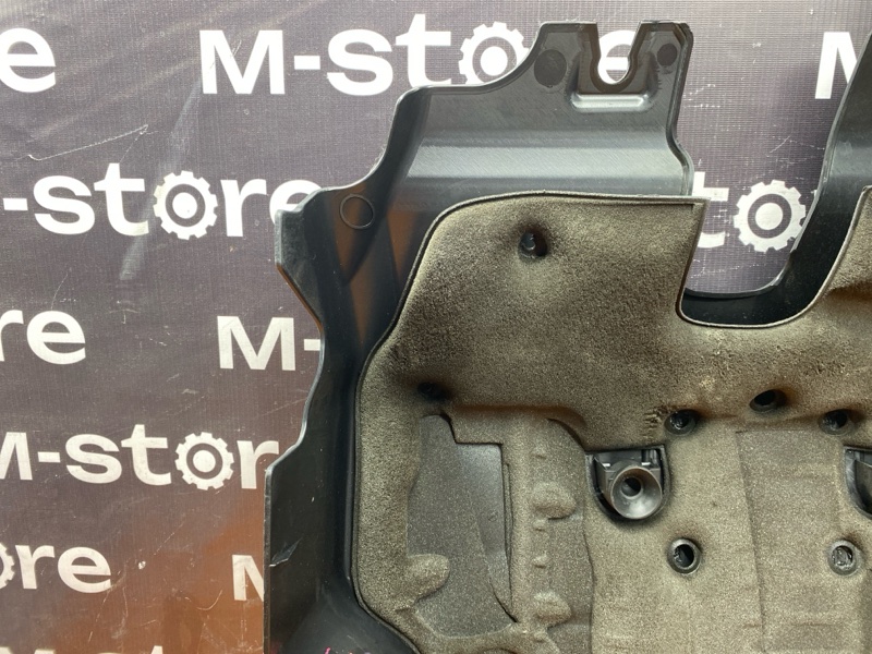 крышка двигателя, 2000 рублей, Красноярск