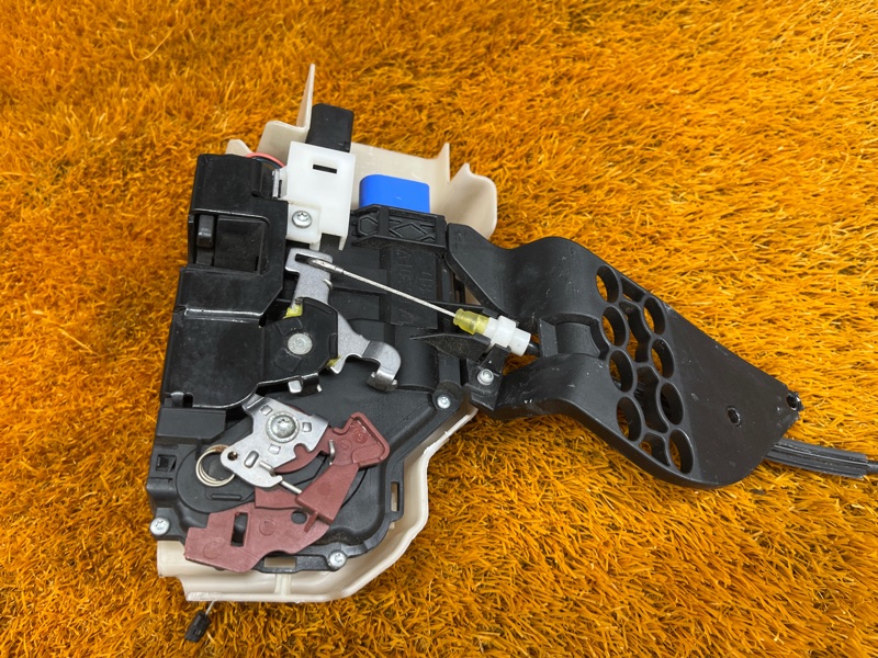 замок двери, 2500 рублей, Красноярск