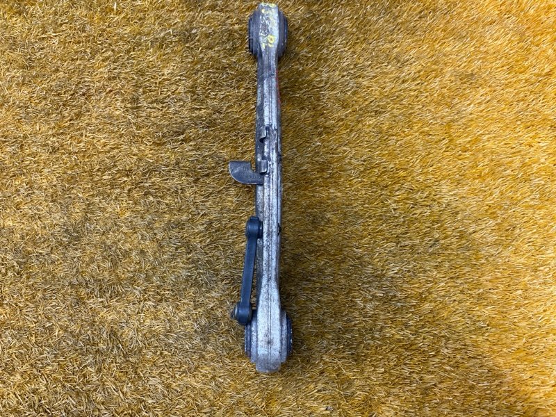 Рычаг подвески верхний, 1000 рублей, Красноярск