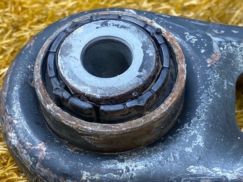 Рычаг подвески нижний, 1000 рублей, Красноярск