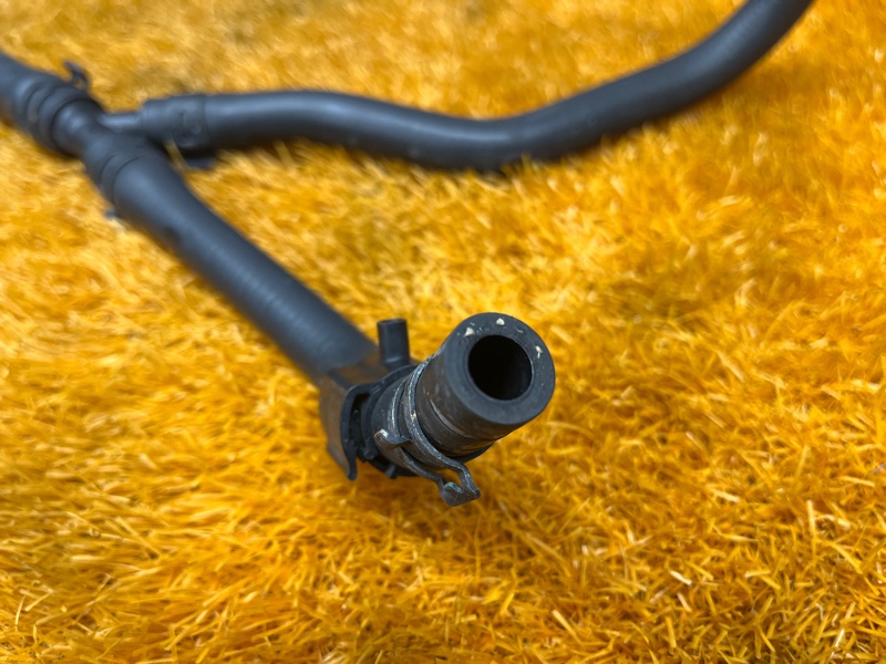 Патрубок системы охлаждения, 2000 рублей, Красноярск