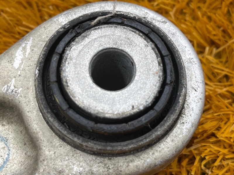 Рычаг подвески верхний, 600 рублей, Красноярск