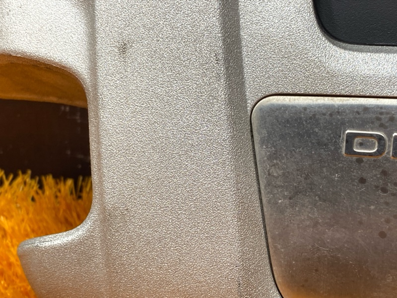 крышка двигателя, 1000 рублей, Красноярск