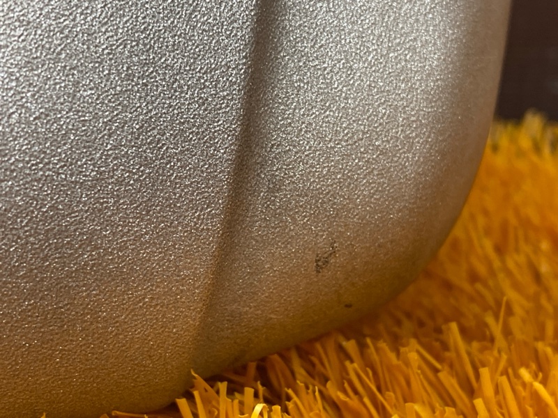 крышка двигателя, 1000 рублей, Красноярск