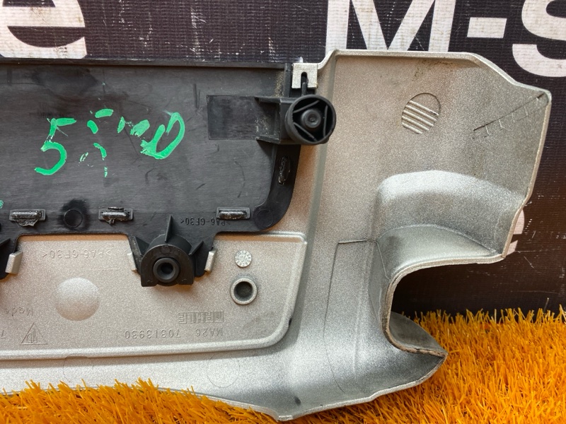 крышка двигателя, 1000 рублей, Красноярск