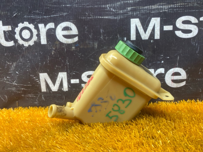 бачок гидроусилителя, 500 рублей, Красноярск